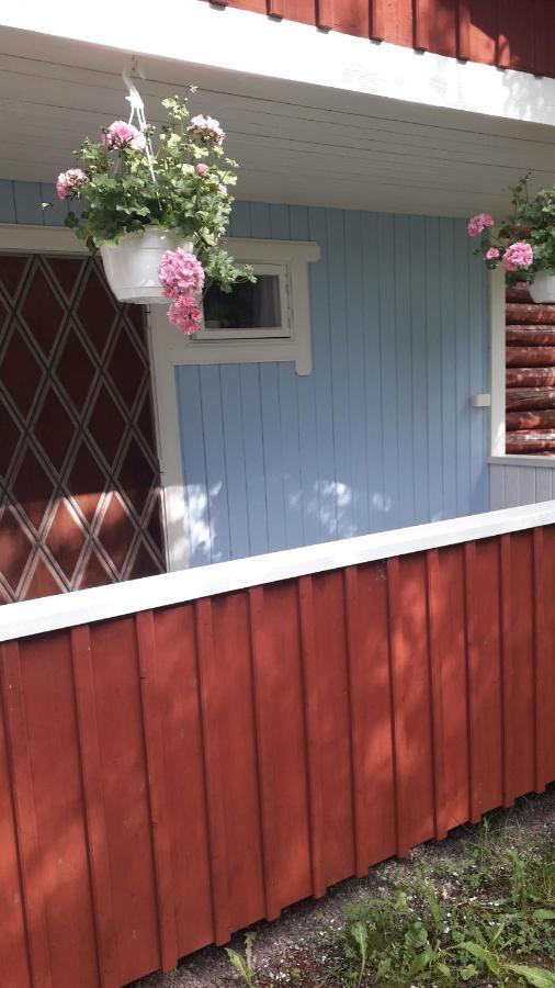 Draenggardens Stuga Pa Genuin Raettviksgard Boda  Екстериор снимка